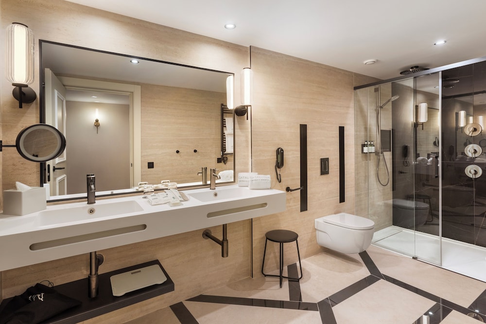 Suite (2 adults + 2 children) - Photo 6