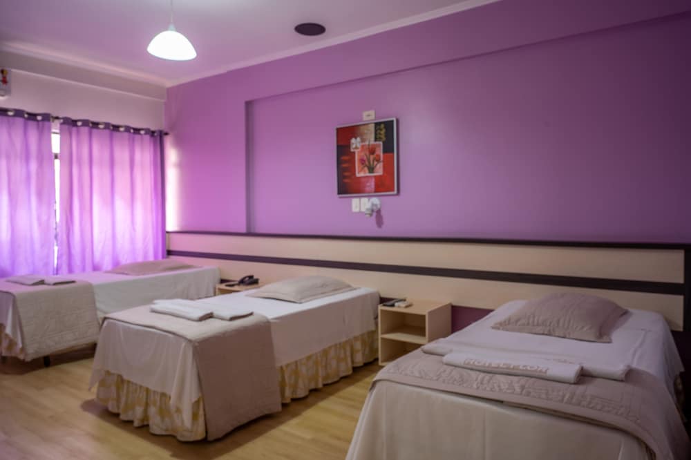 Standard Triple Room - Photo 2
