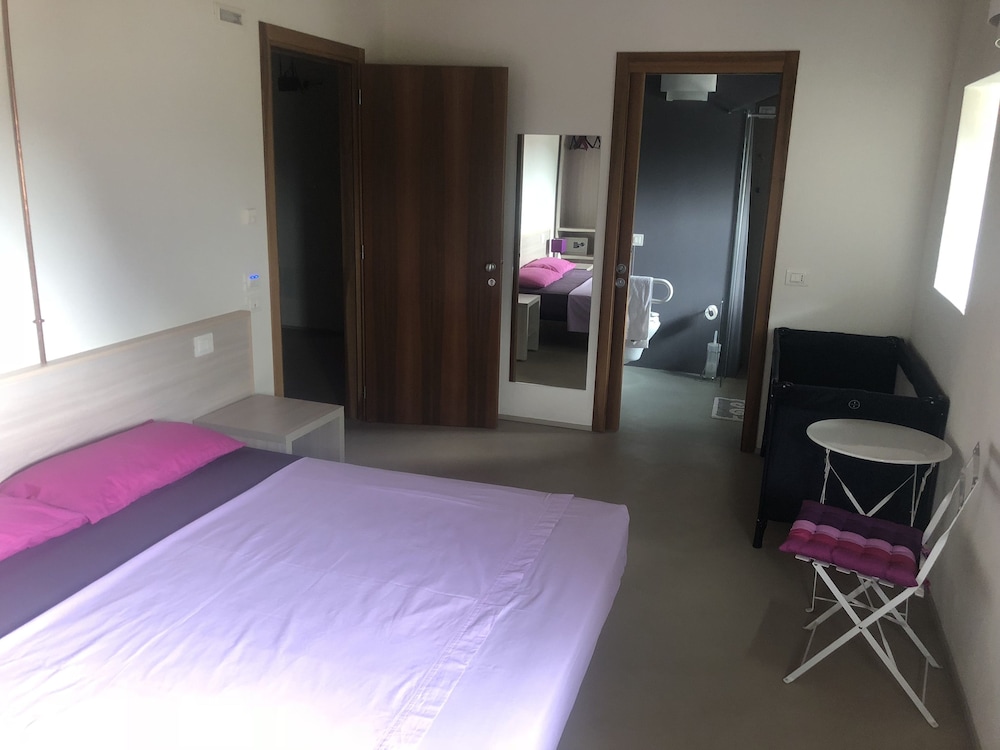 Deluxe Double Room, Accessible photo 1