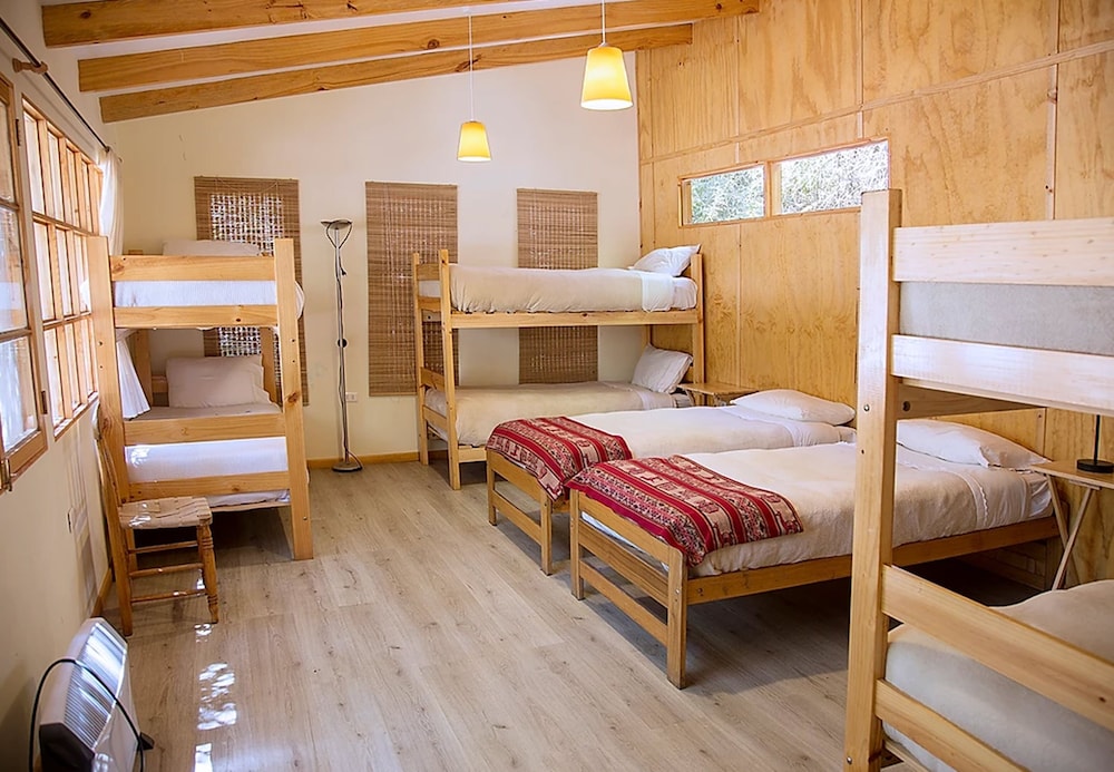 Basic Shared Dormitory, 8 Beds, Mix Dorm