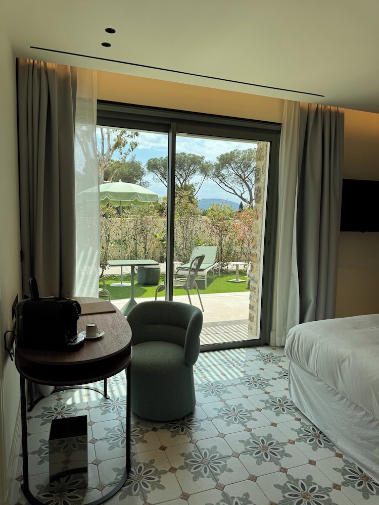 Superior Double Room, Garden View photo 2