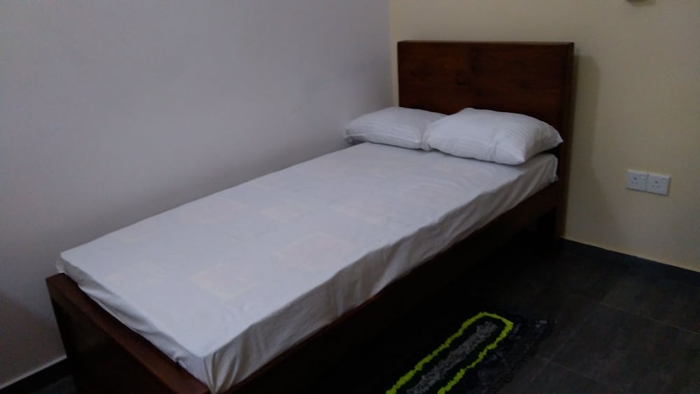 Standard Twin Room photo 1