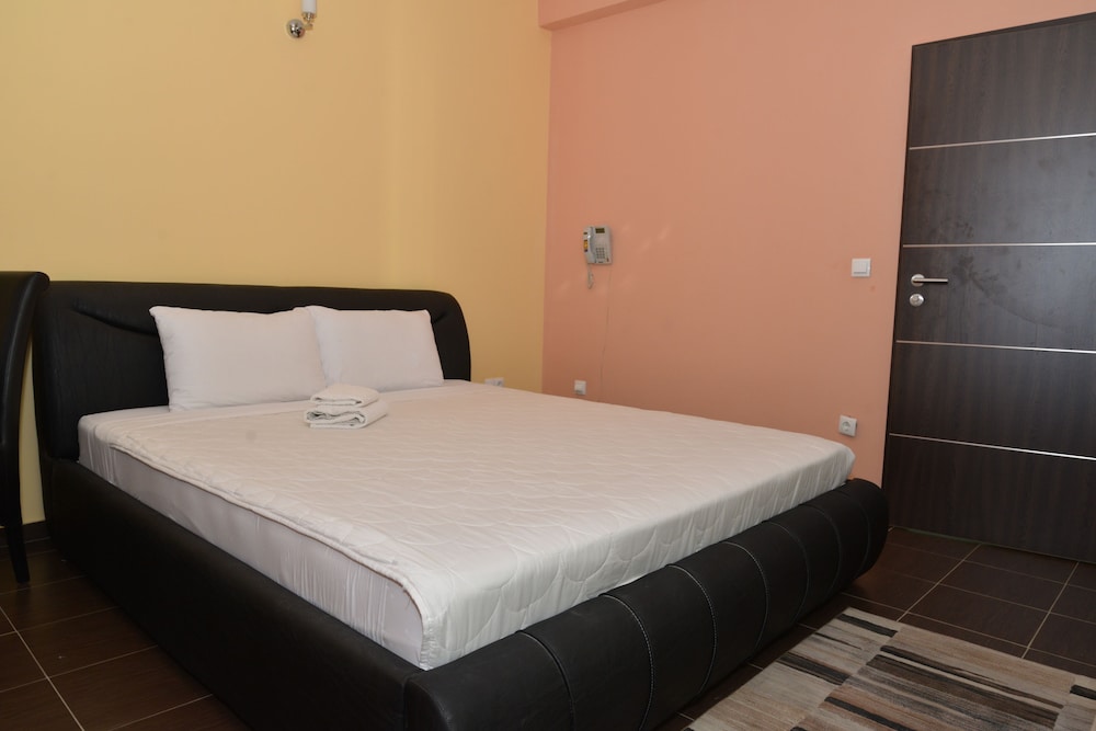 Basic Single Room photo 1