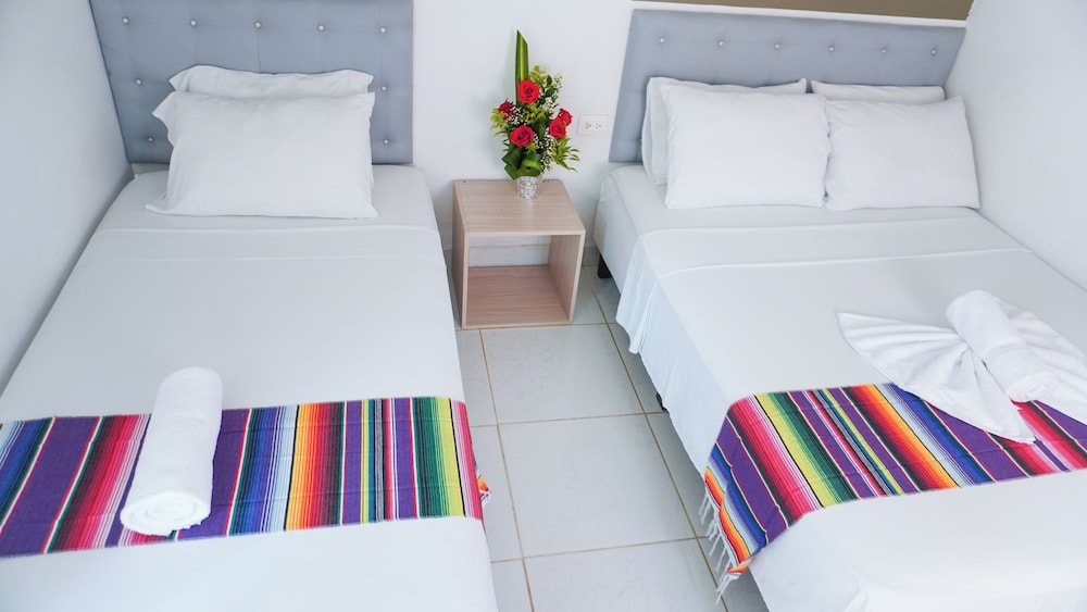 Standard Triple Room - Photo 11