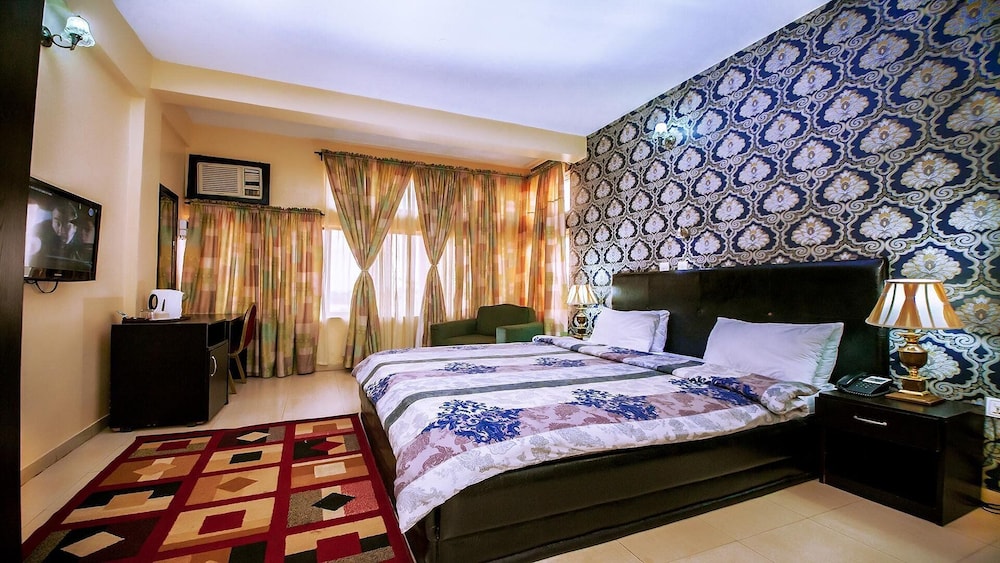 Classic Room, City View photo 2