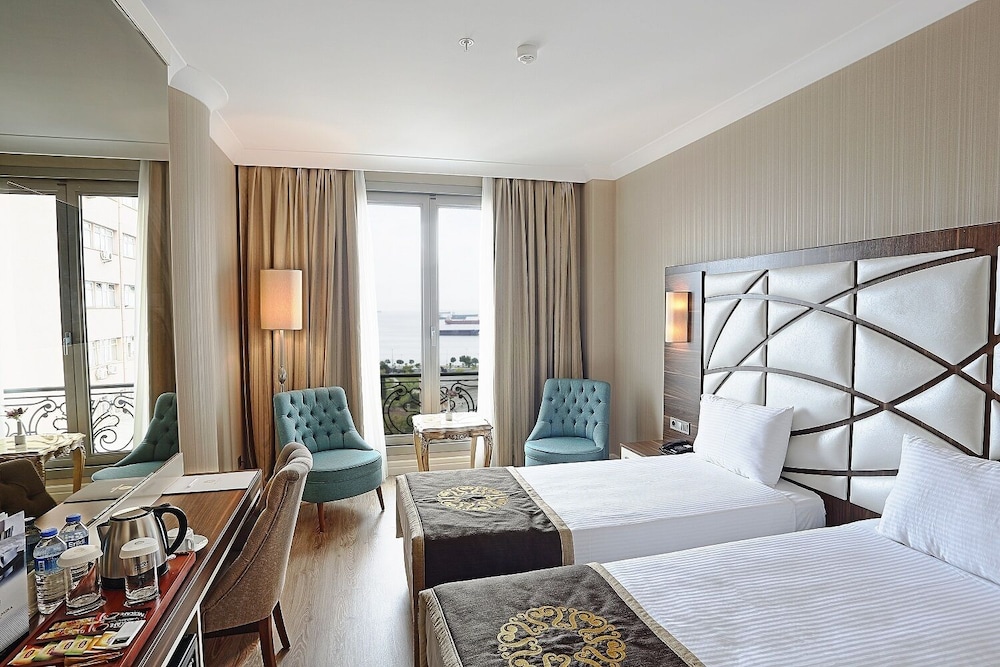 Deluxe Double or Twin Room, Accessible, Non Smoking photo 1