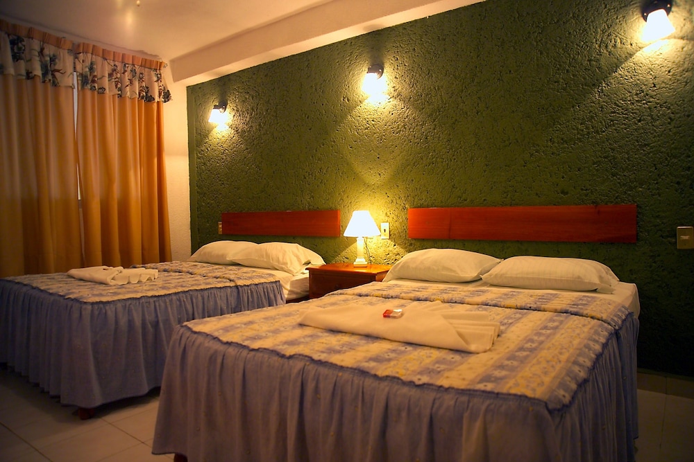 Triple Room, 2 Double Beds