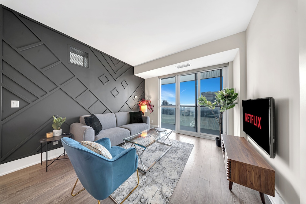 Comfort Condo, 2 Bedrooms, Kitchen, City View