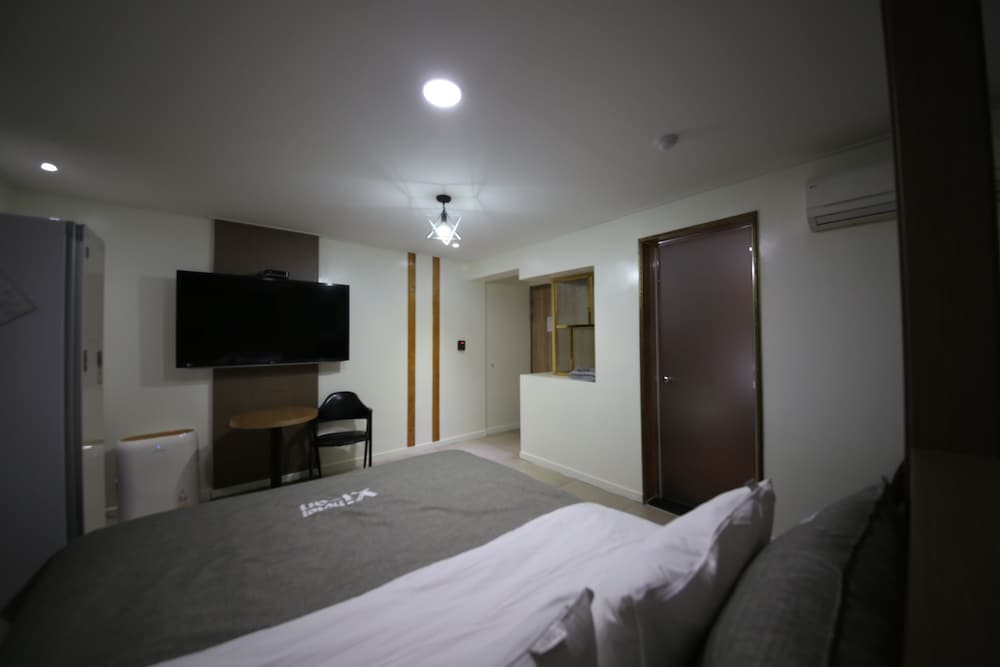 Royal Suite (Breakfast for 2) - Photo 11