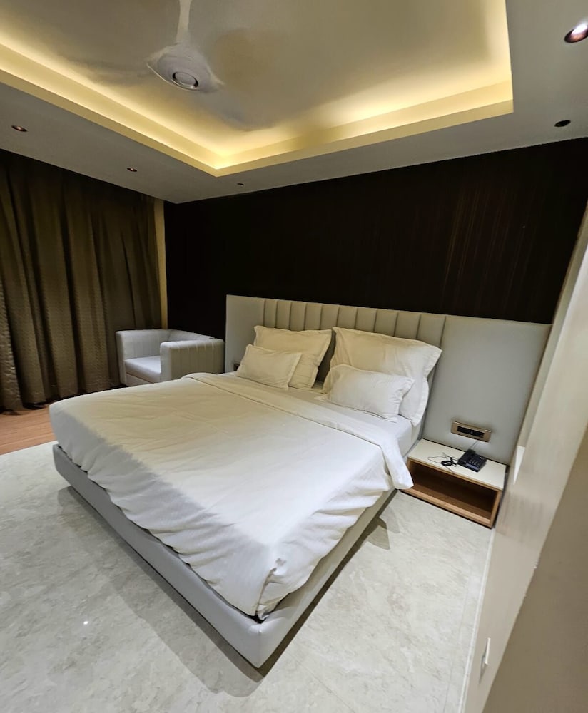 Presidential Room