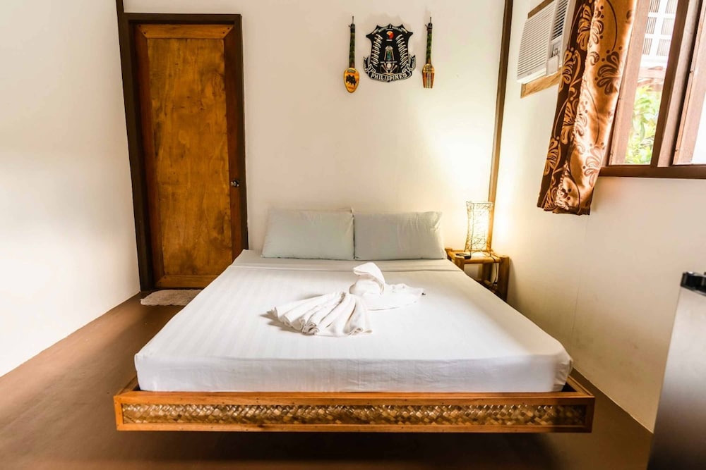 Junior Studio, 1 Queen Bed (100m from main resort) photo 2