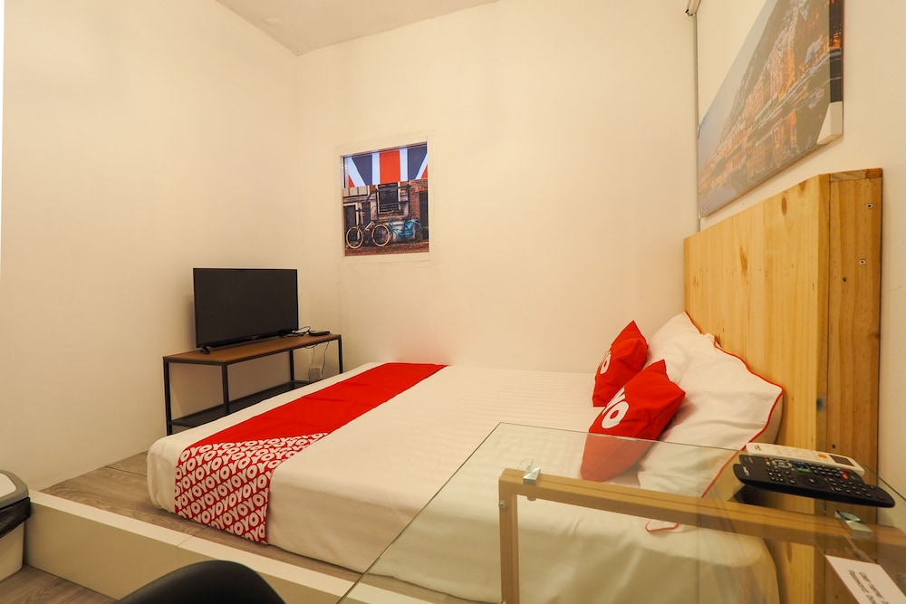 Premium Double Room, Shared Bathroom photo 3