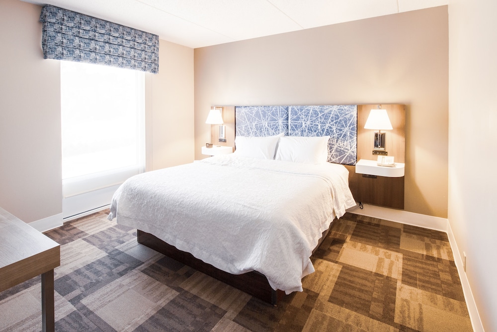 Room, 1 King Bed, Accessible - Photo 1