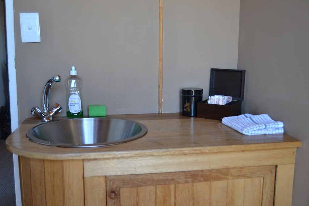 Basic Double or Twin Room, Balcony (Seastar) photo 3