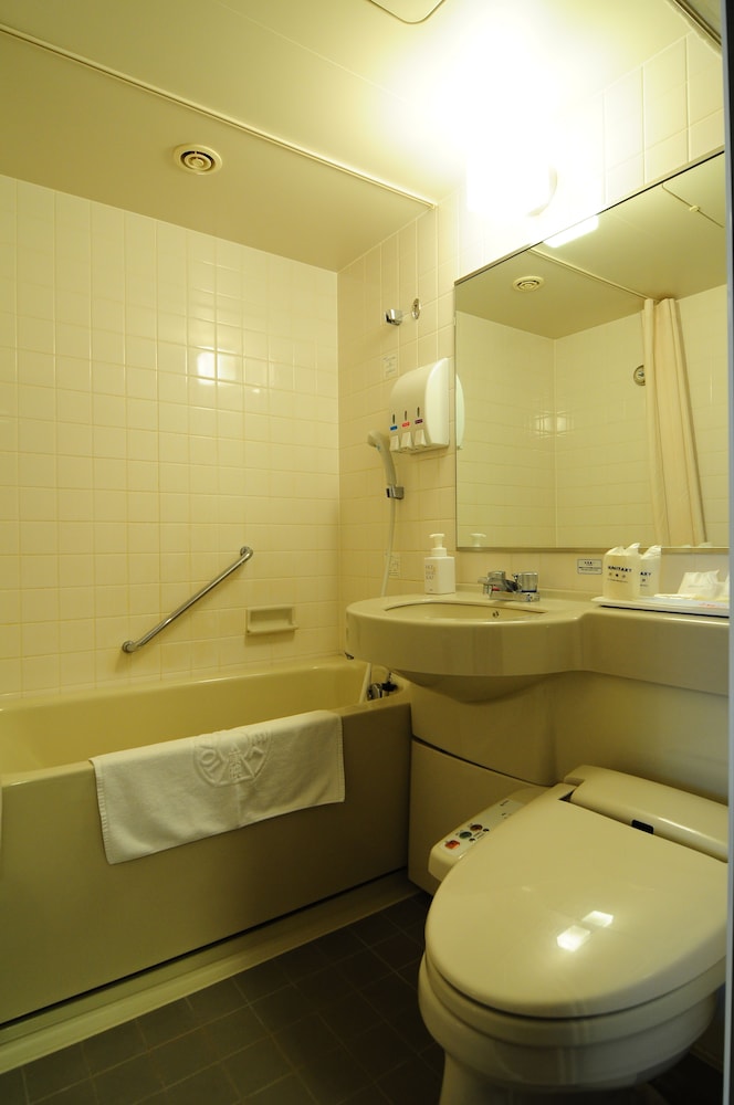 Semi double Room Non-Smoking (Breakfast is Not included for 0-12yr) photo 3