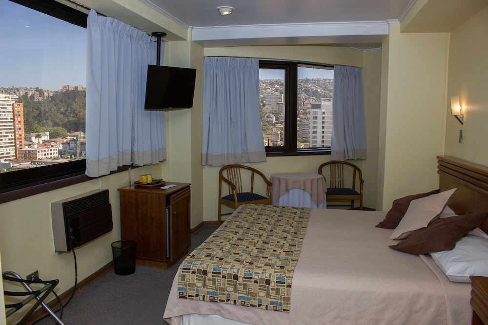Standard double room Tower B photo 1