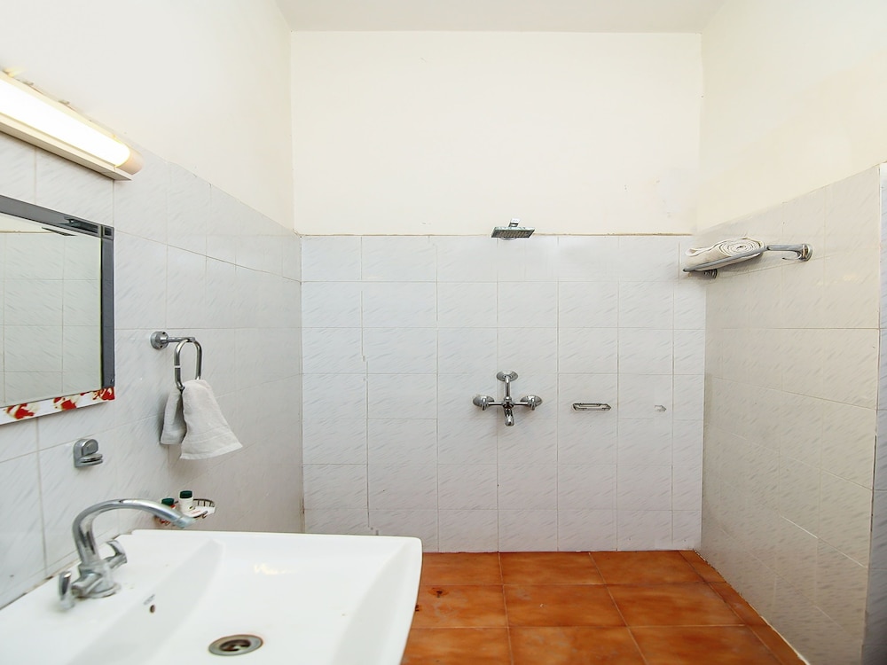 Double or Twin Room photo 2