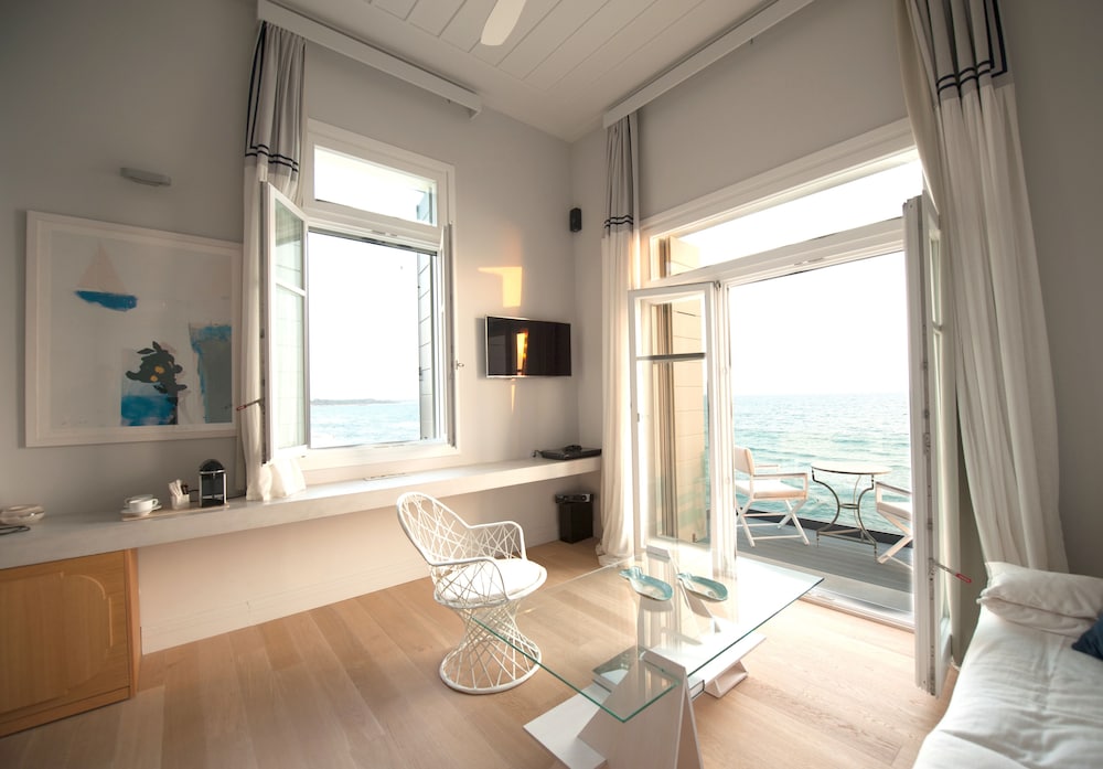 Suite, Beach View, Beachfront