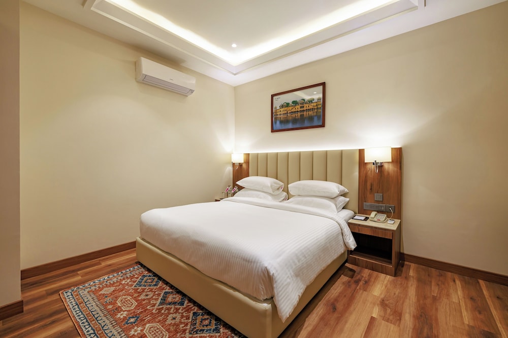 Junior Room