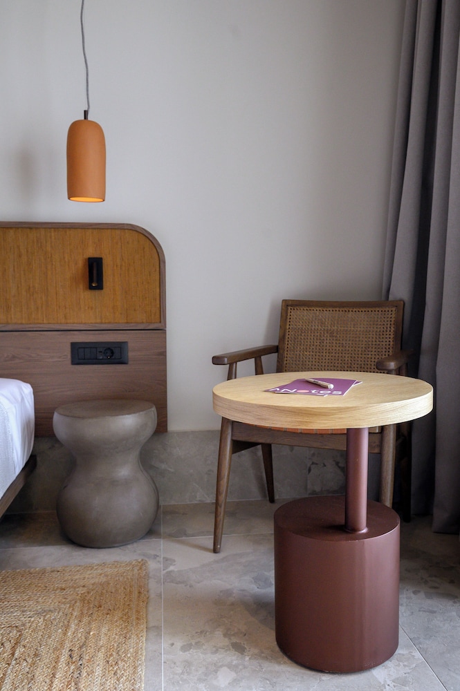 Innside Room - Photo 13