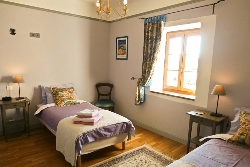 Twin Room (Lavande)