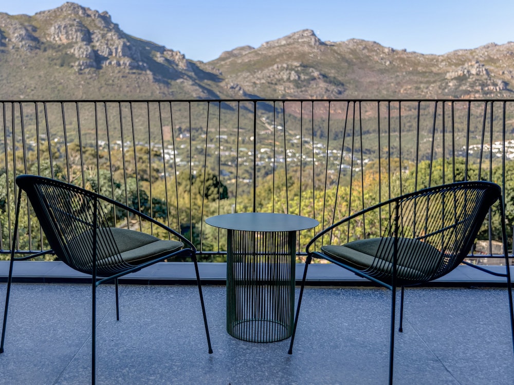 Villa Verte Deluxe Mountain Suite - Photo 5