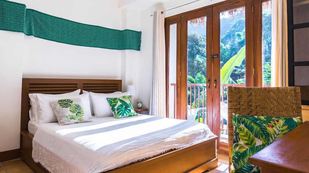 Acacia Room