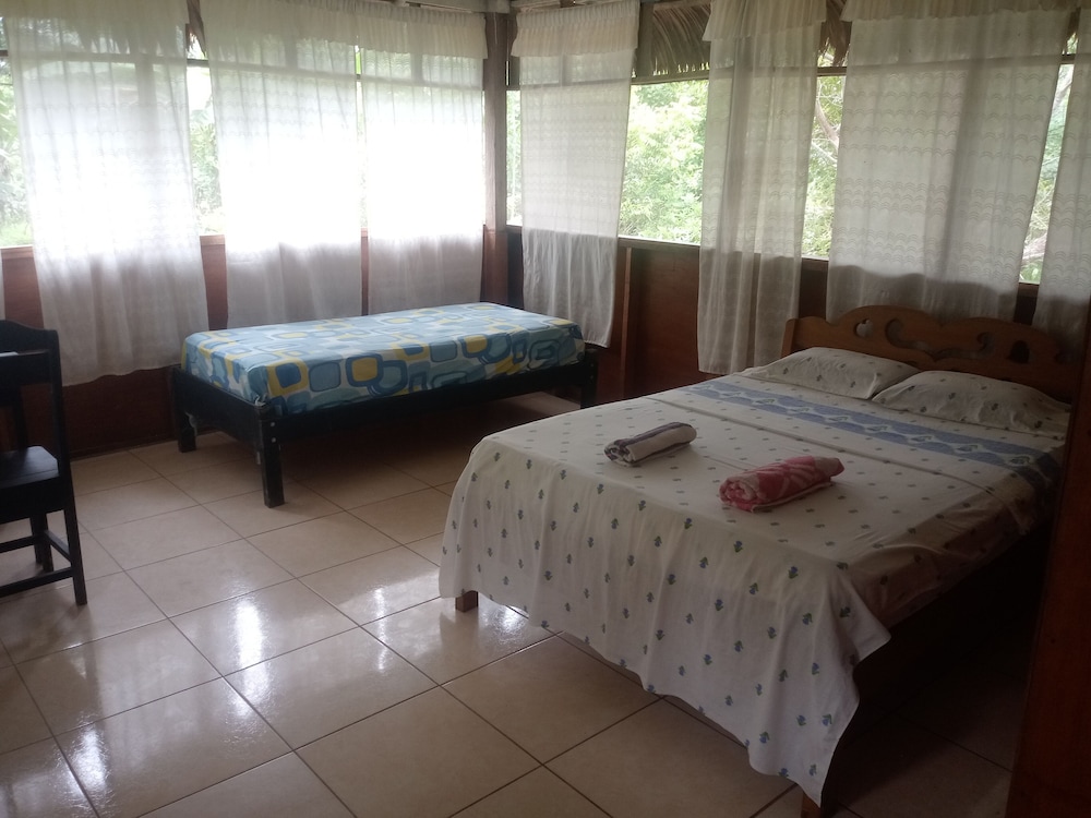 Basic Double Room, Garden View photo 2