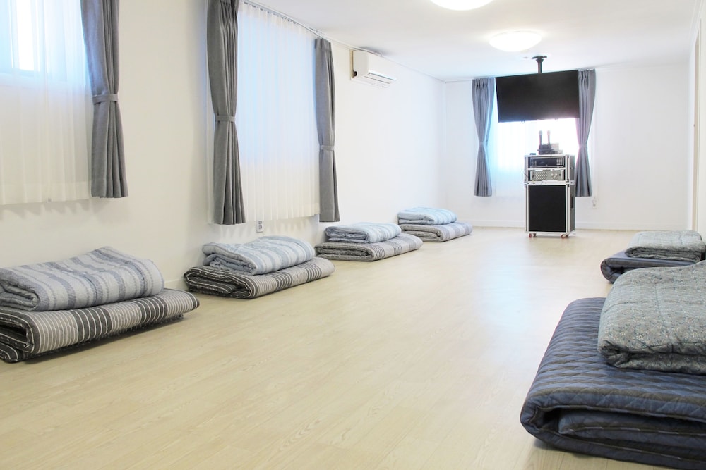 Grand Room - Photo 9