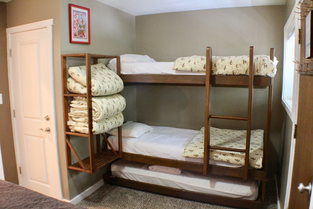 512 Preferred 1 Bedroom Unit