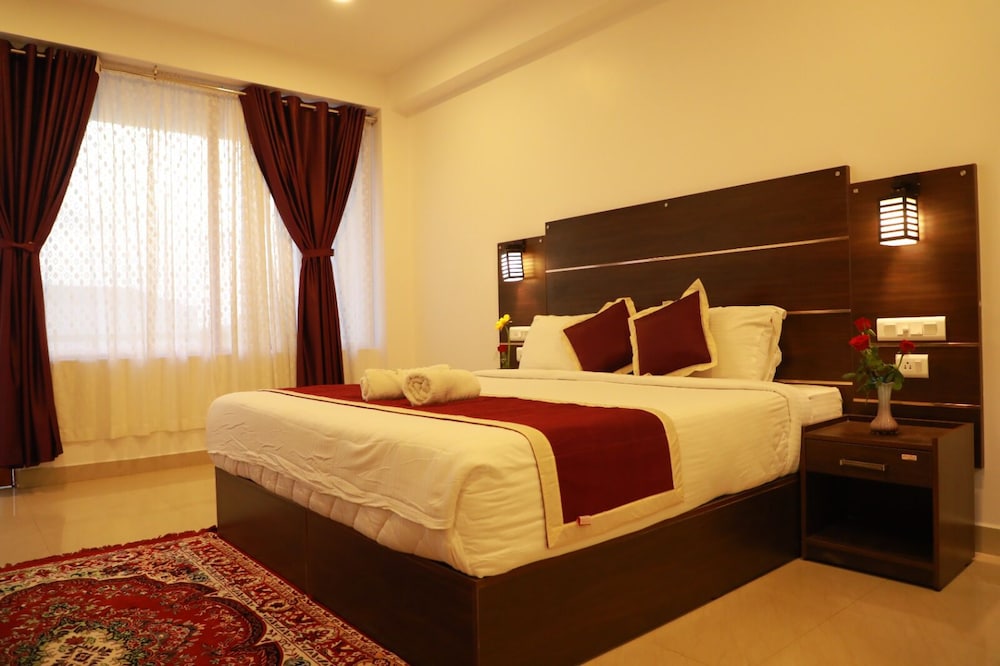 Premium Room, City View