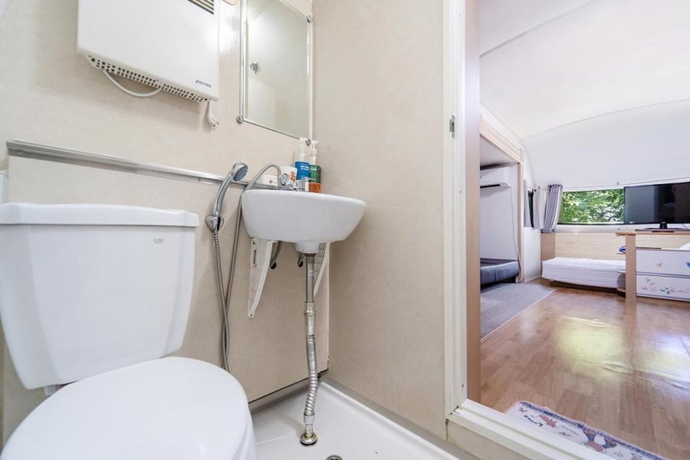 Basic Room, 1 Bedroom (DeluxeAhyeong2) - Photo 6