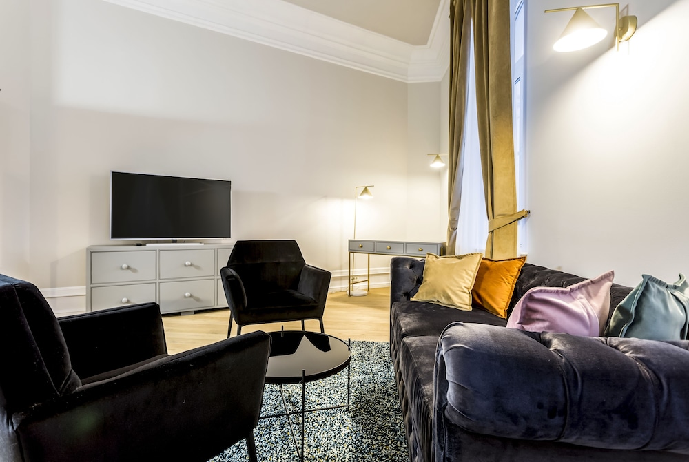 Apartment, 1 Bedroom, Non Smoking - Photo 11