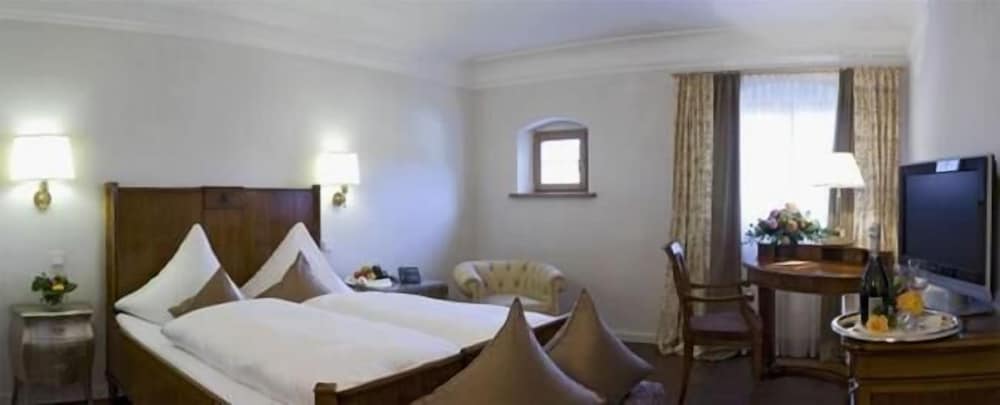 Deluxe Double Room (Haupthaus) photo 1