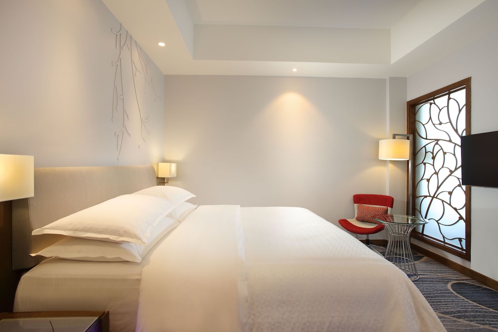 Premier Suite, 1 King Bed, Sea View