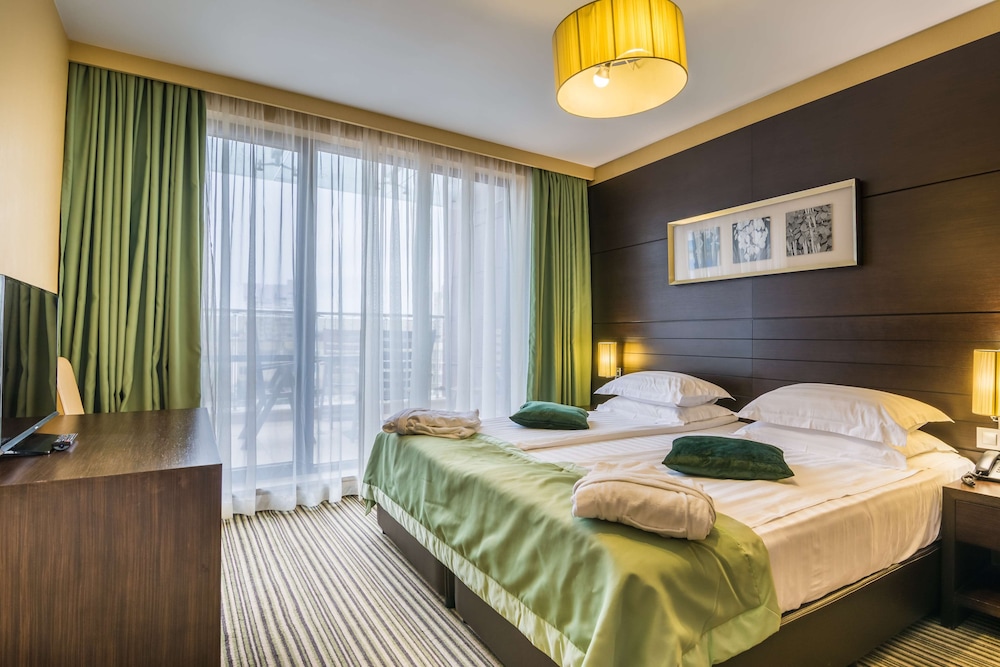 Standard Apartment, Multiple Beds, Non Smoking, Kitchenette (Living Room) photo 3