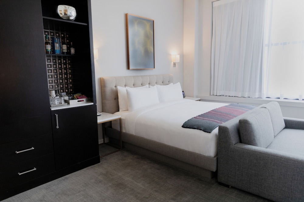 Junior Suite, 1 King Bed