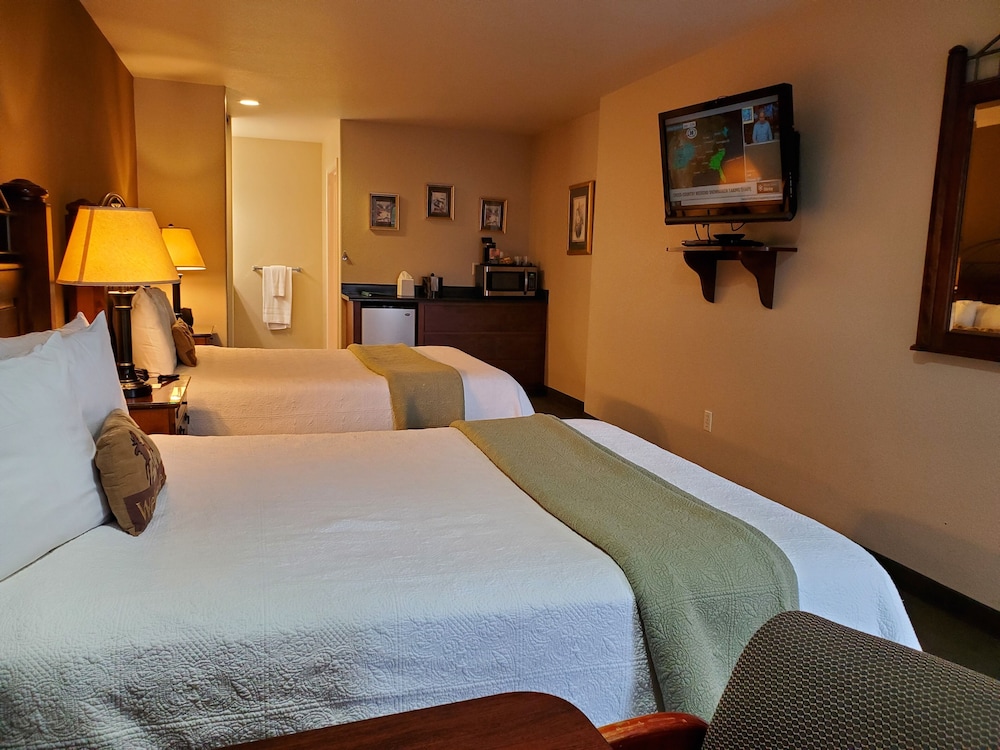 Redwood Hyperion Suites, Photo 4
