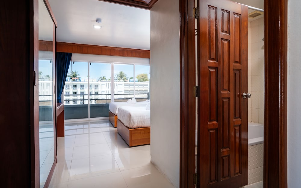 Superior Twin Room - Photo 14