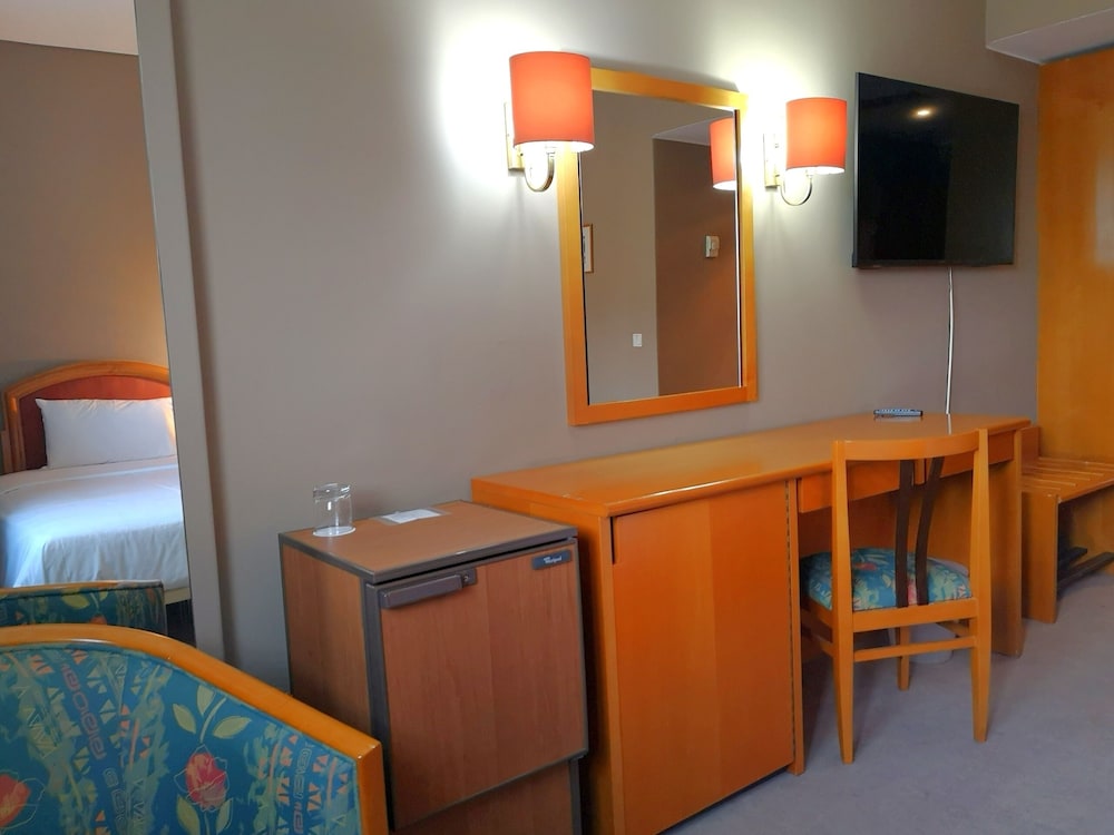 Double Room - Photo 3