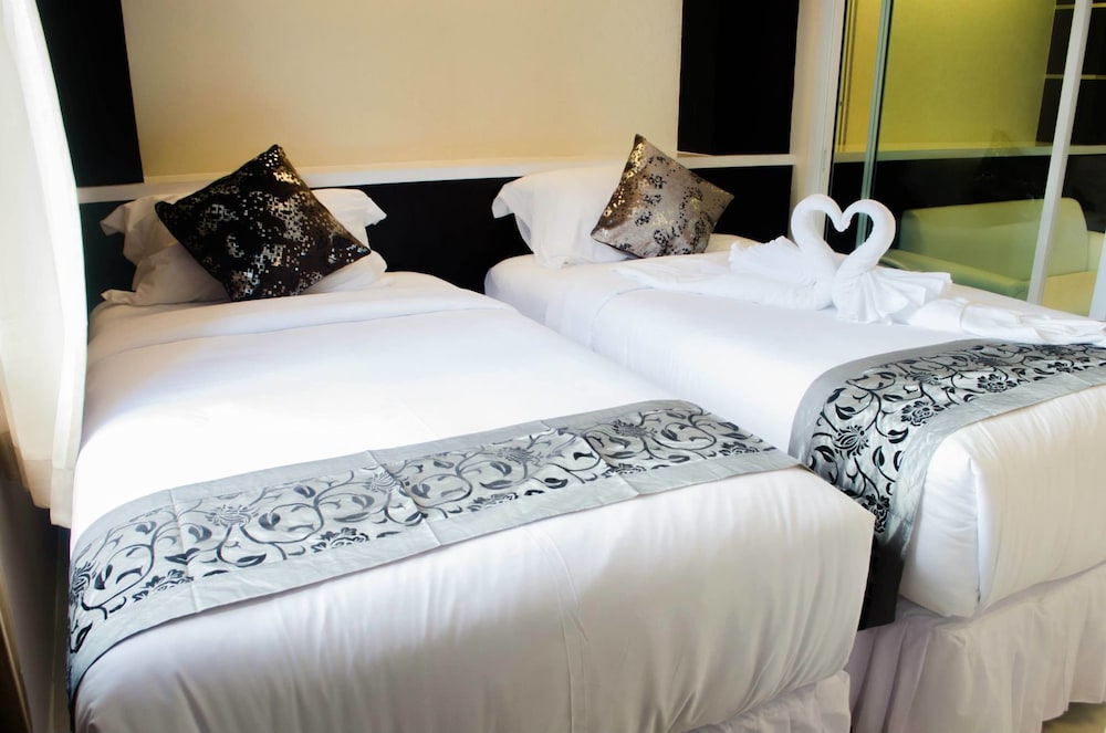 Twin Suites photo 2