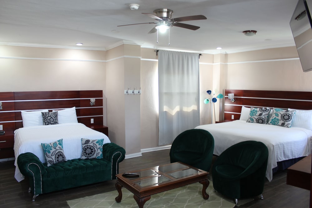Basic Double Room, Accessible photo 2
