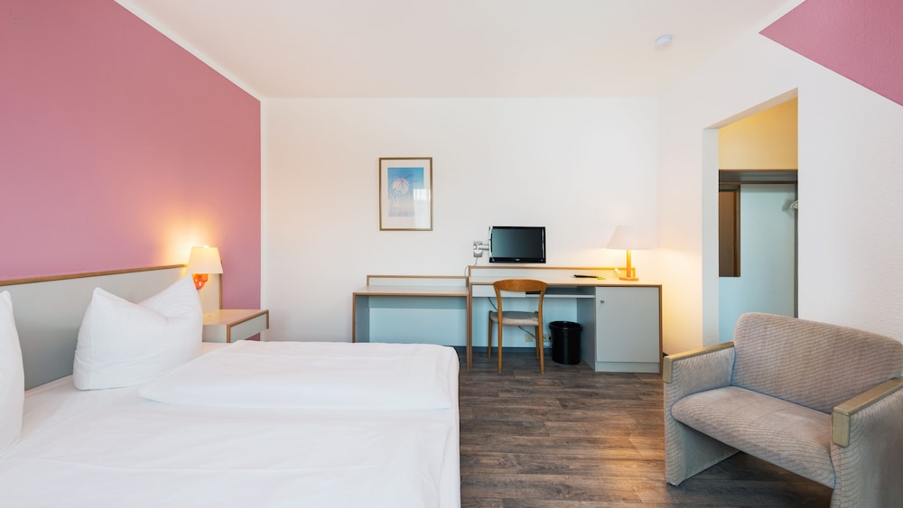 Triple Room - Photo 2
