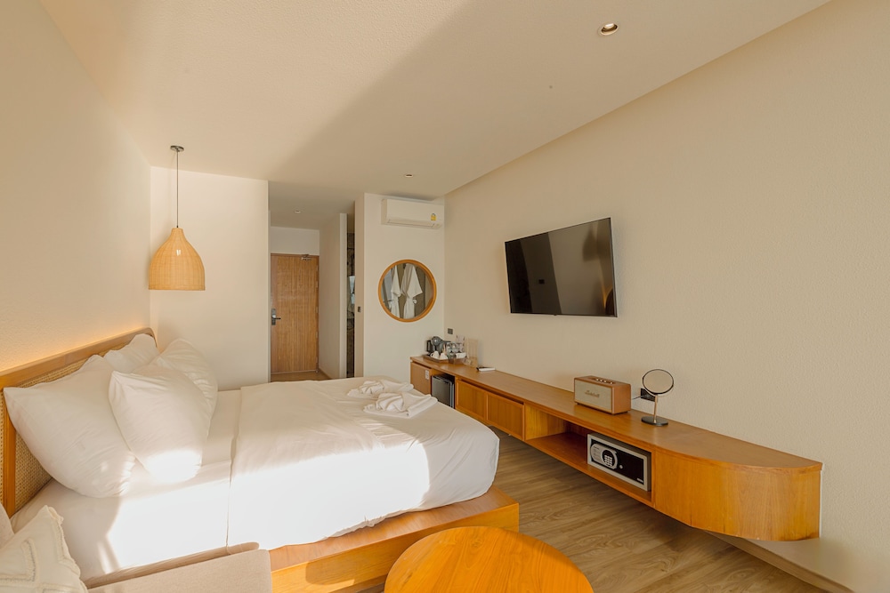 Recharge Room photo 3