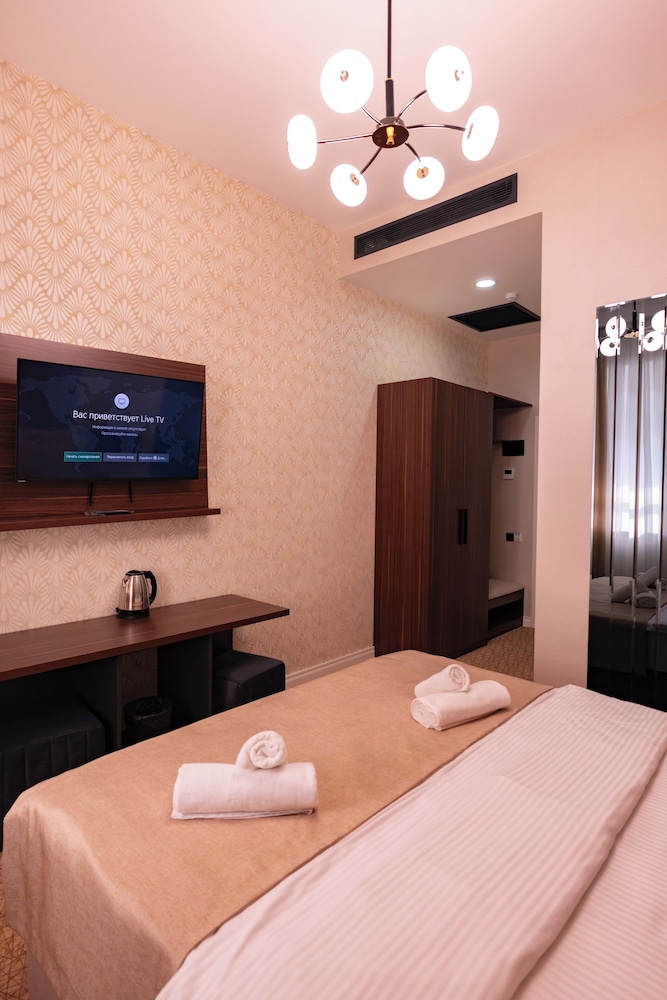 Standard Room, City View
