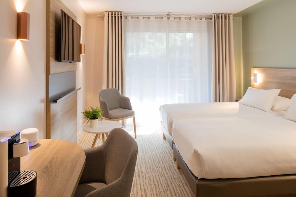 Standard Double or Twin Room (with SPA access) photo 1