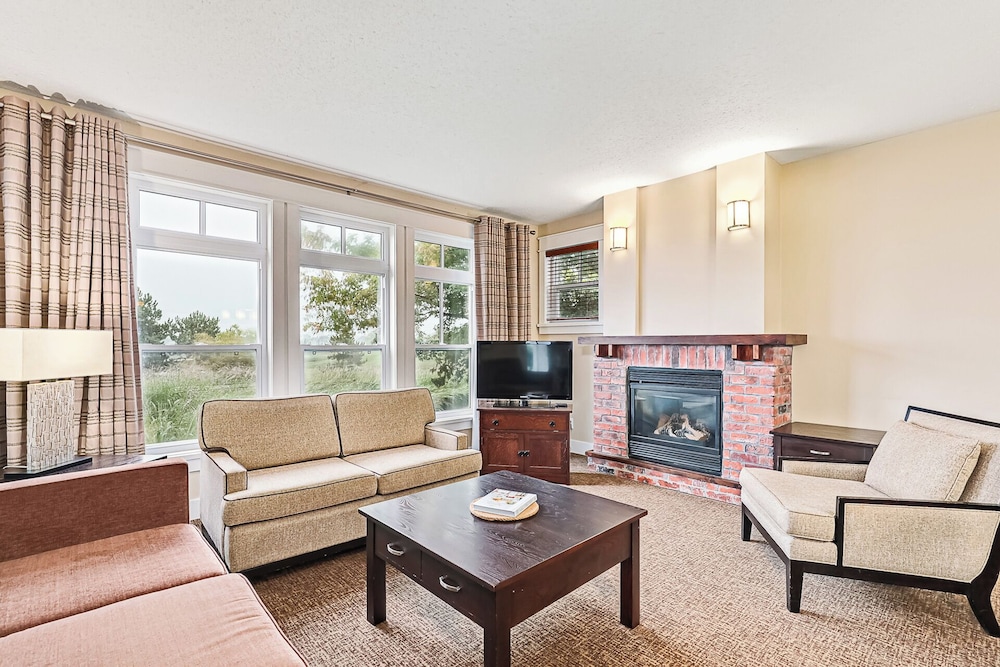 Standard Condo, 2 Bedrooms (114 Rivergrass - No Pets Allowed)