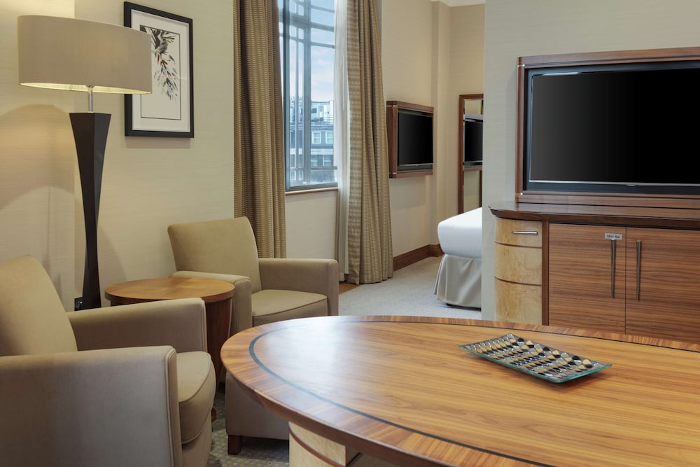 GWR Tower Plus Room, 1 King Bed