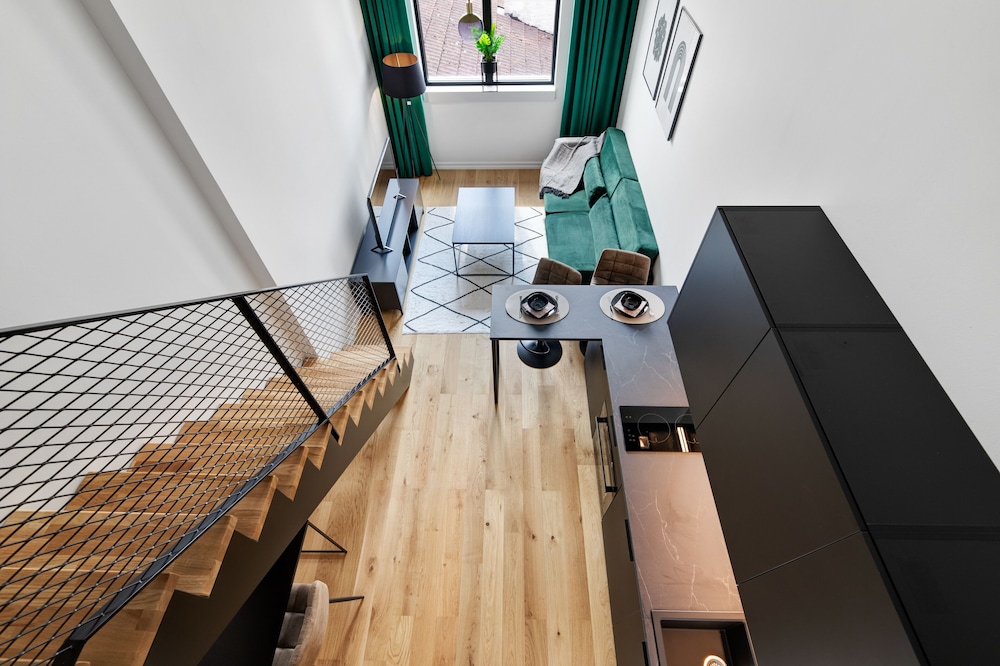 Basic Loft, 1 Queen Bed with Sofa bed (Homey Studio - Loft for 3) - Photo 1