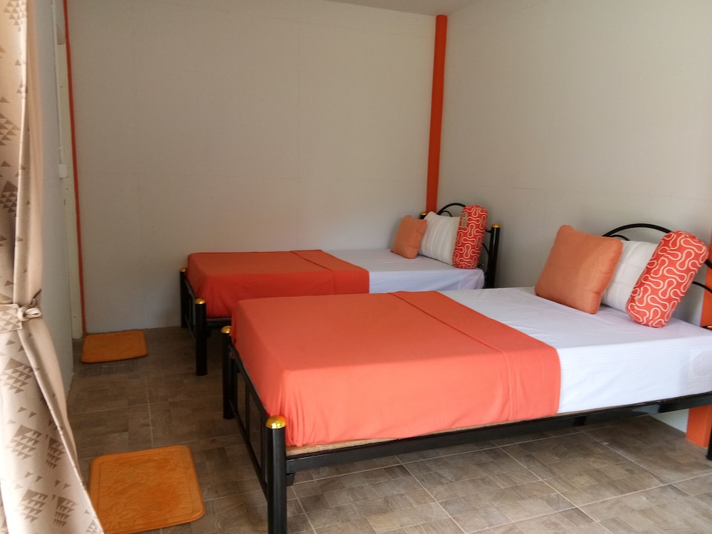 Country Room (A) photo 1